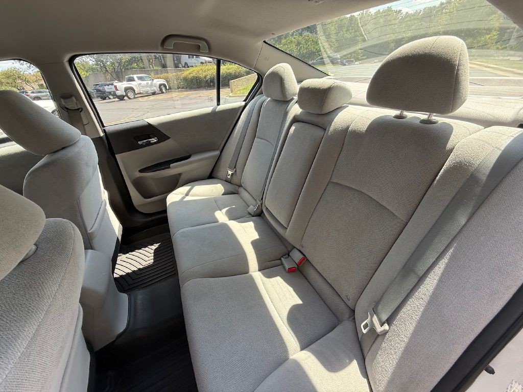 2013 Honda Accord Image 20