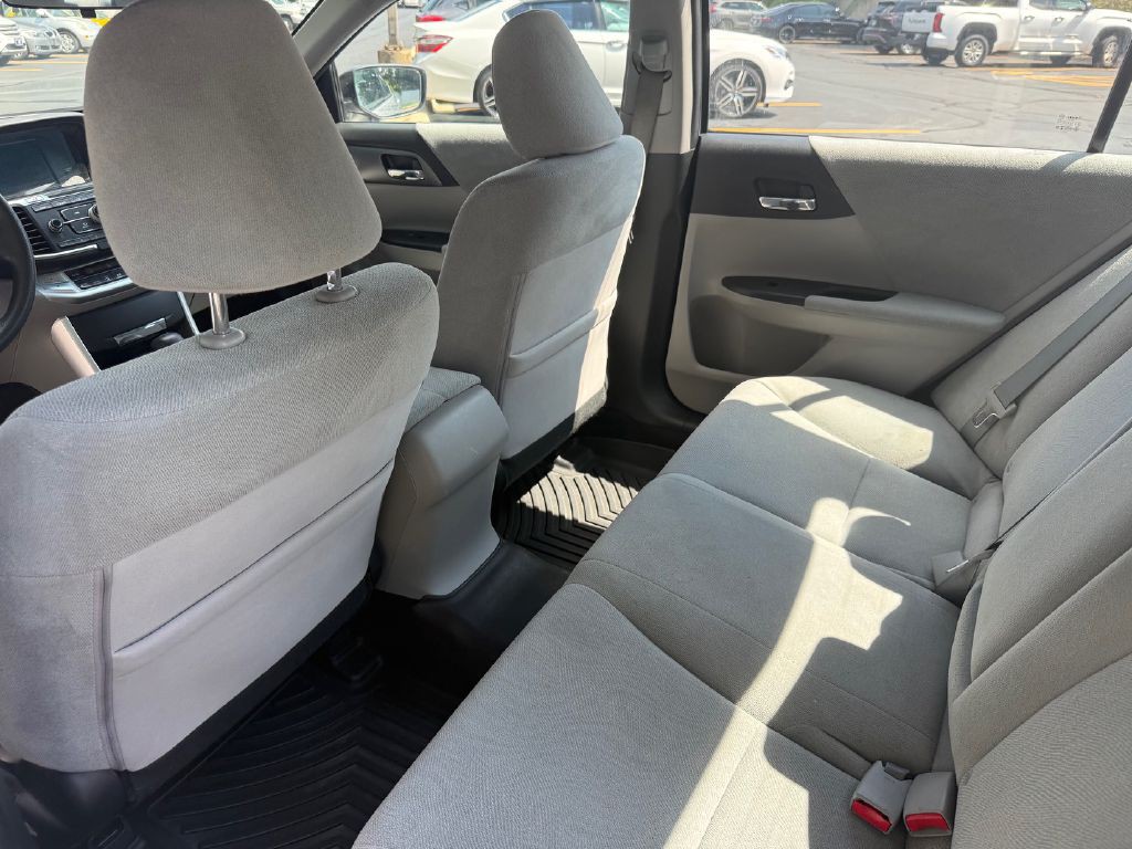 2013 Honda Accord Image 24