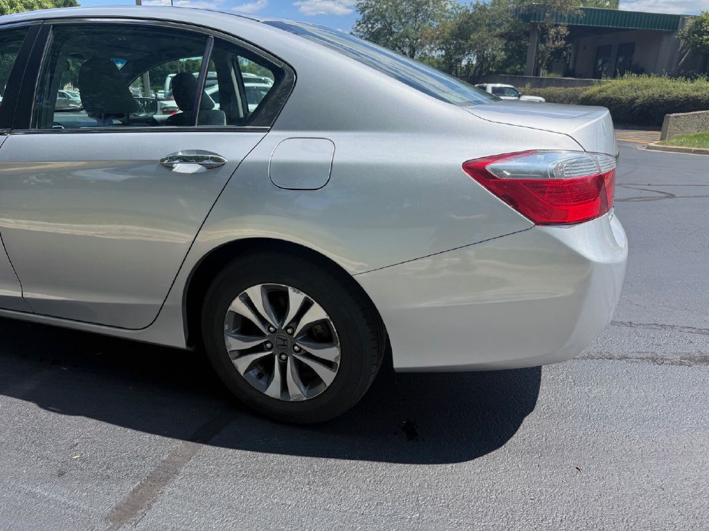 2013 Honda Accord Image 26