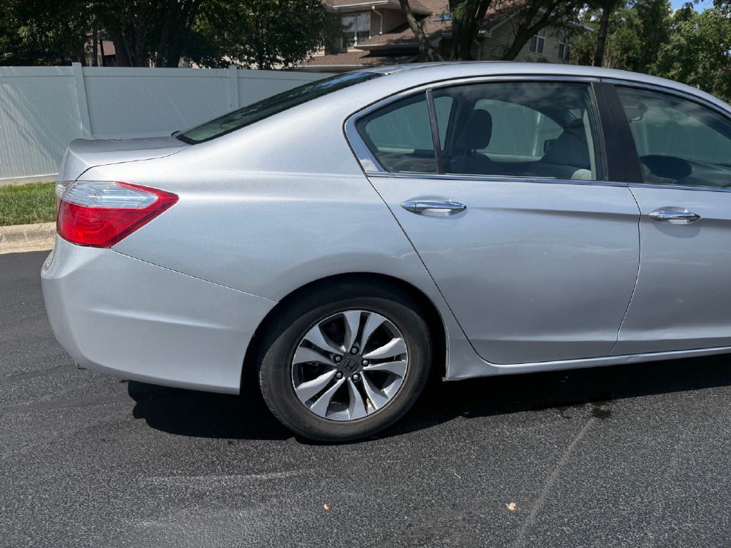 2013 Honda Accord Image 27