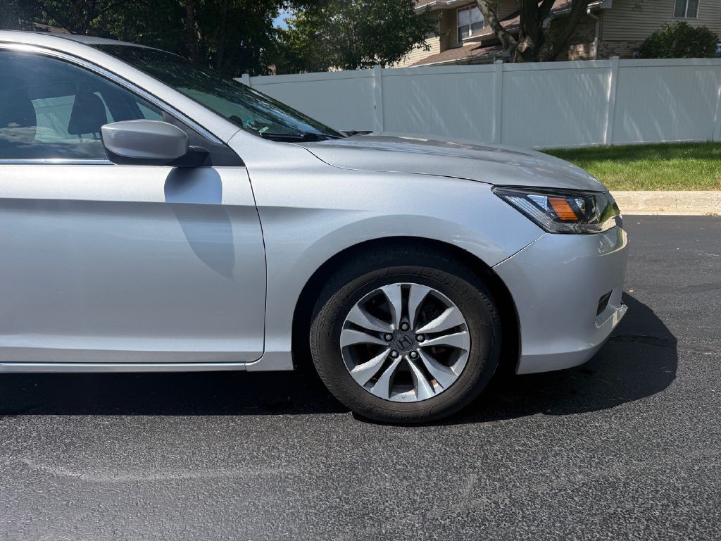 2013 Honda Accord Image 28