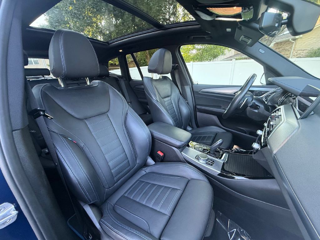2018 BMW X3 Image 23