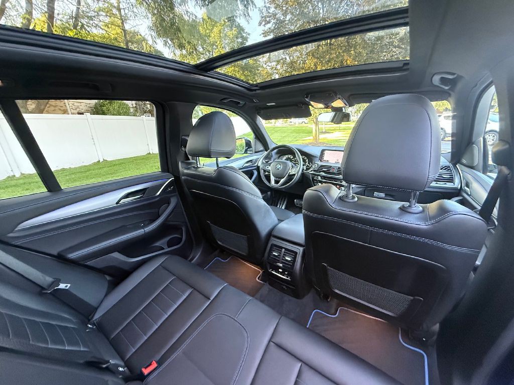 2018 BMW X3 Image 25
