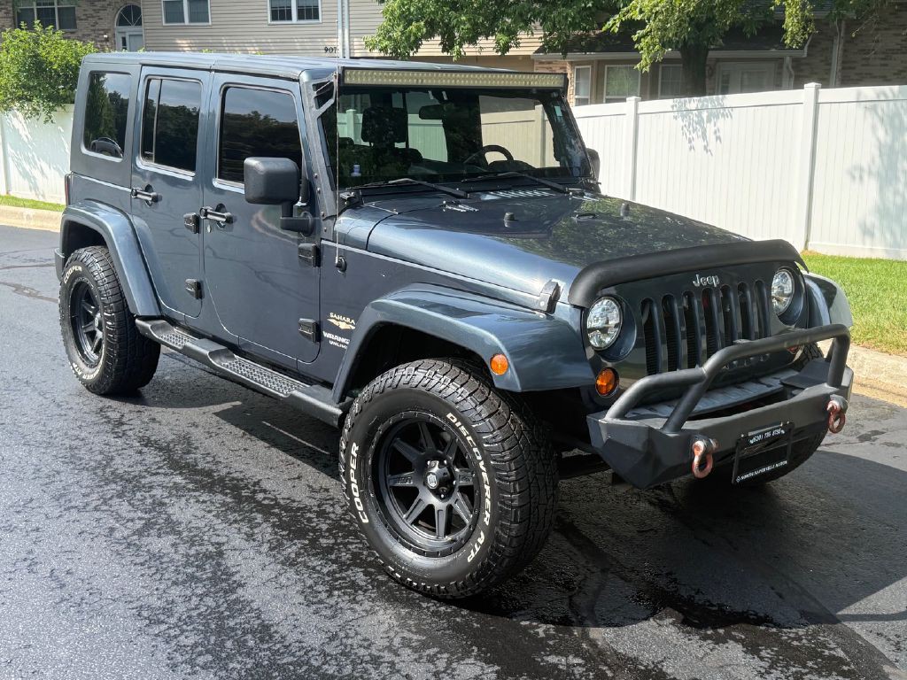 2008 Jeep Wrangler Unlimited Image 2