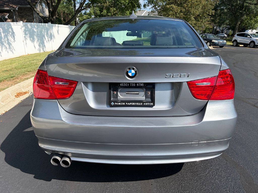 2009 BMW 3 Series Image 8