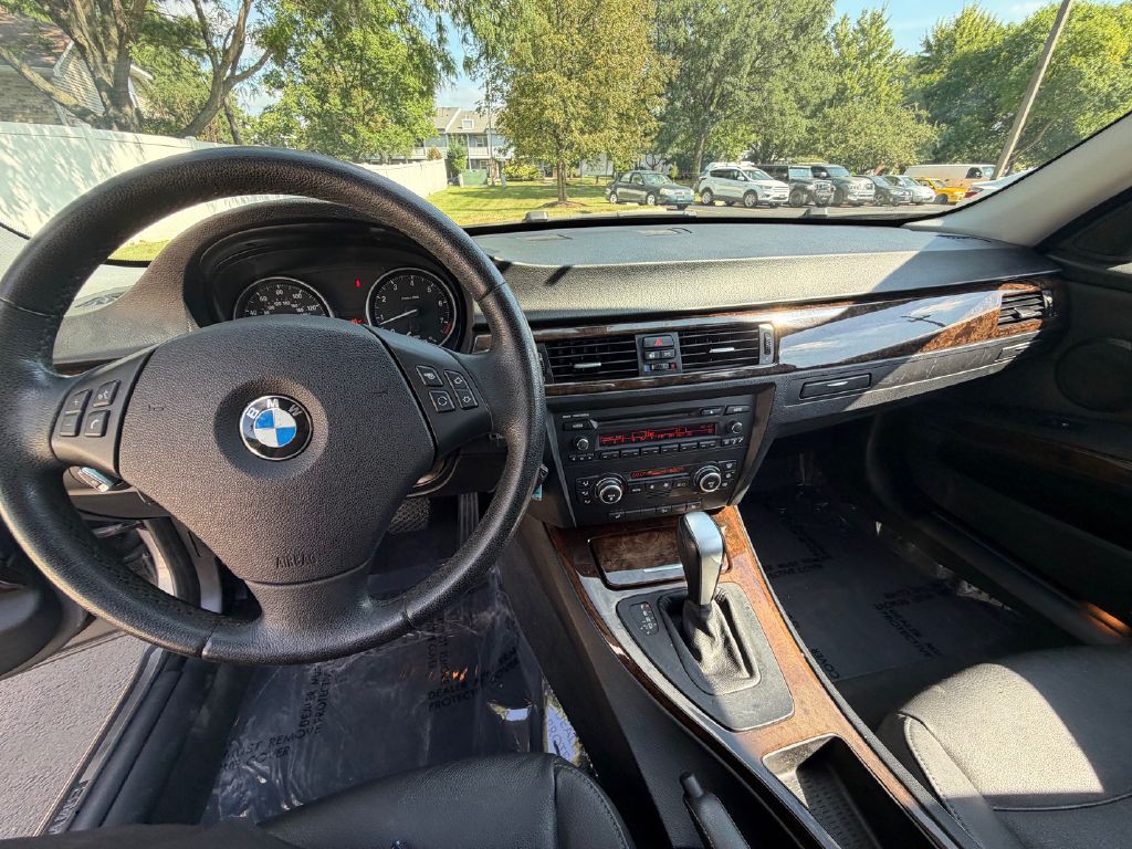 2009 BMW 3 Series Image 20