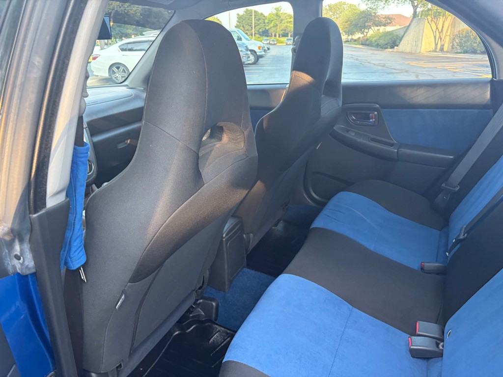 2004 Subaru Impreza Image 44