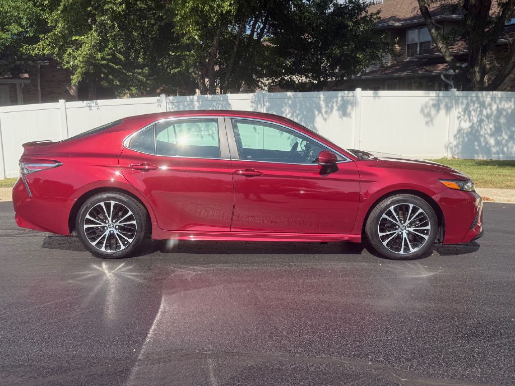 2018 Toyota Camry Image 4
