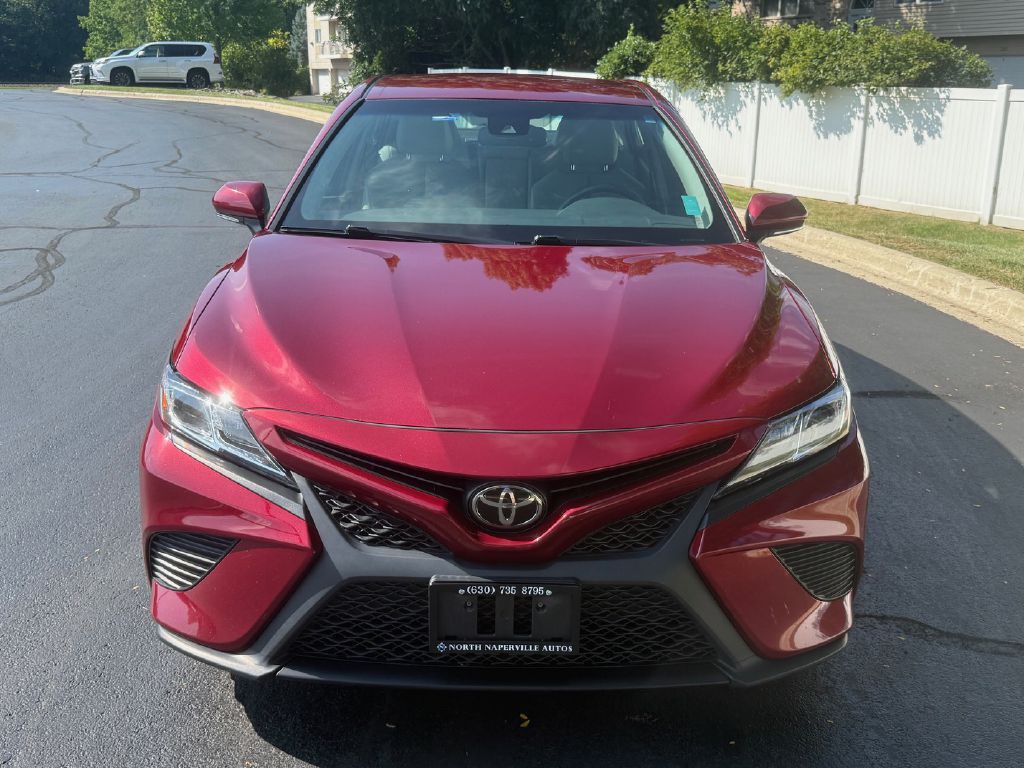 2018 Toyota Camry Image 10