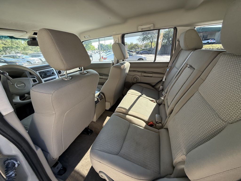2008 Jeep Commander Image 20