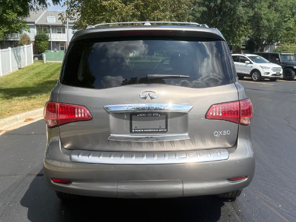 2016 INFINITI QX80 Image 6