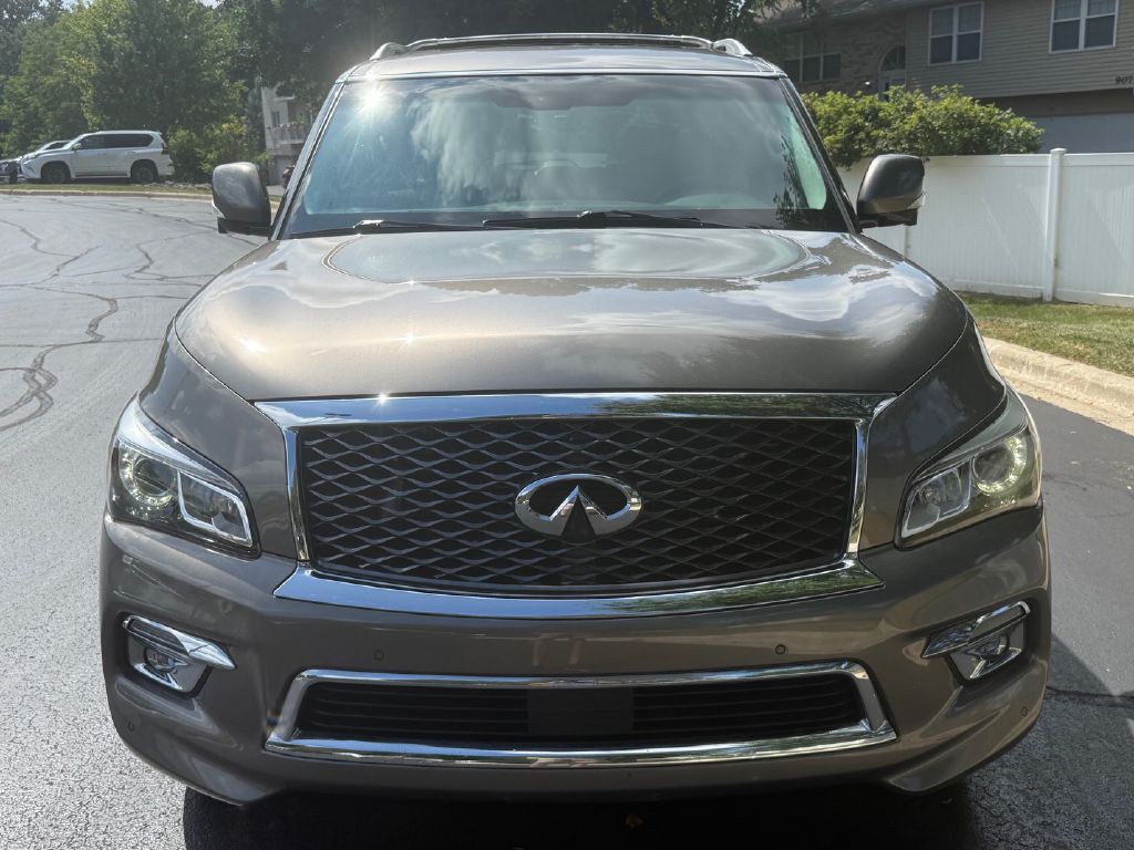 2016 INFINITI QX80 Image 10