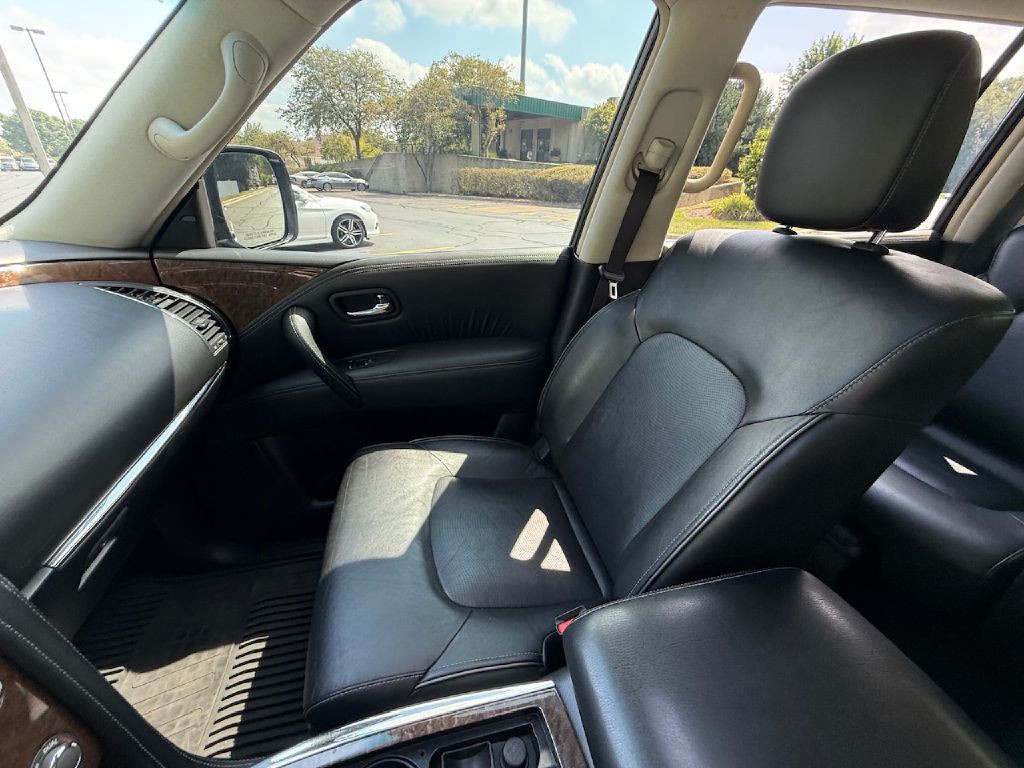 2016 INFINITI QX80 Image 26