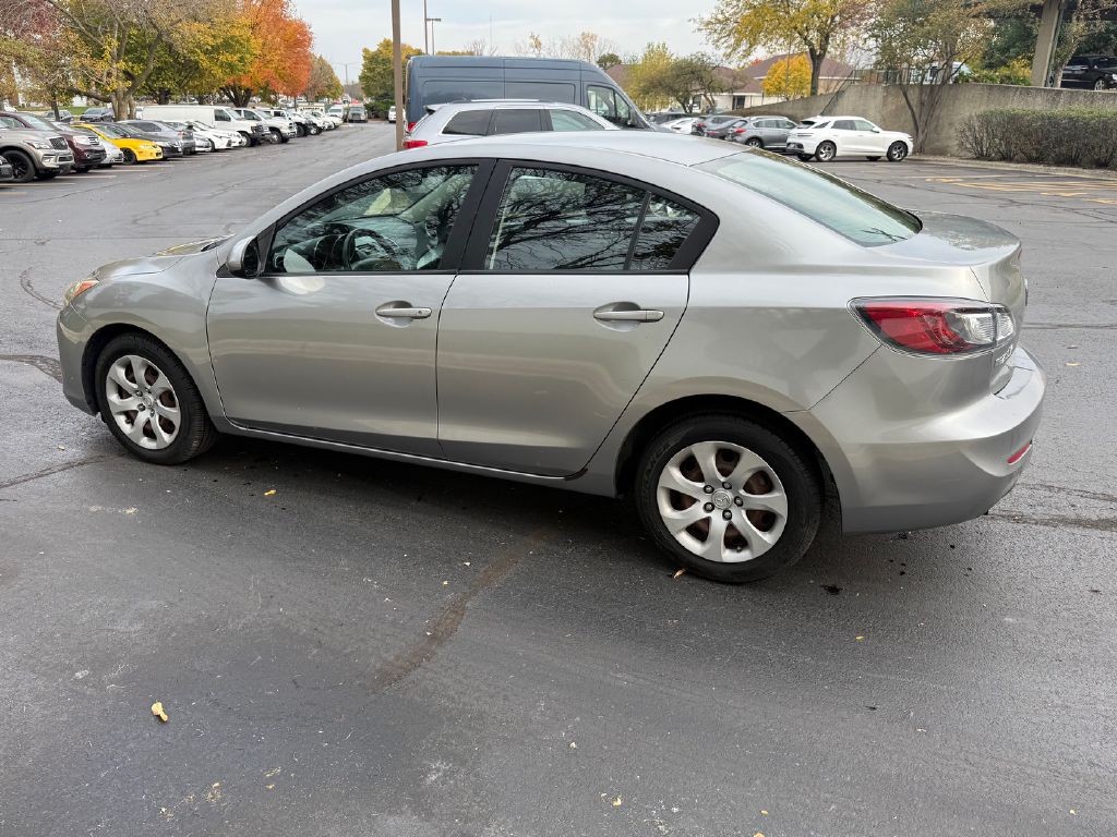 2013 Mazda Mazda3 Image 7