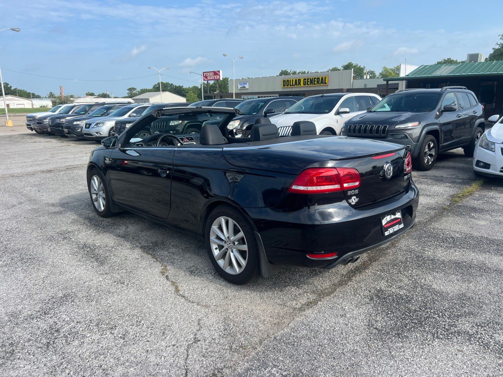 2016 Volkswagen Eos Image 8