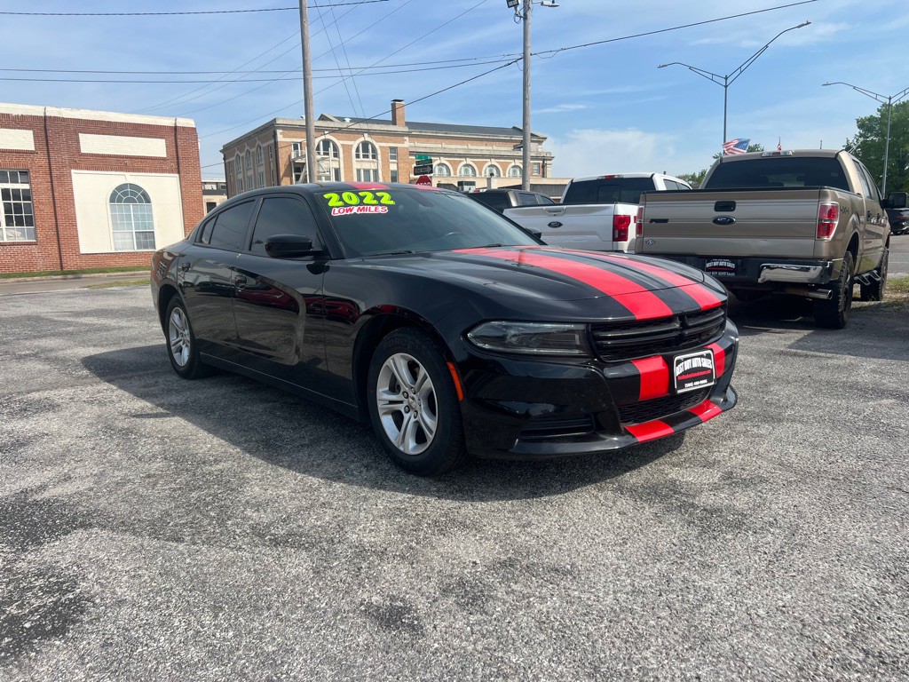 2022 Dodge Charger Image 2