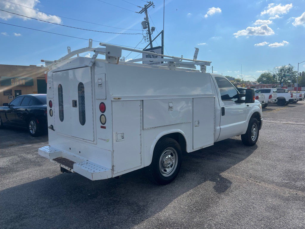 2013 Ford F-250 Image 3
