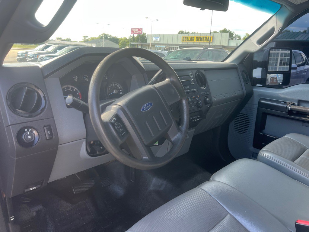 2013 Ford F-250 Image 6