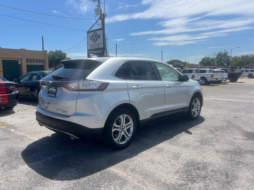 2017 Ford Edge Image 3