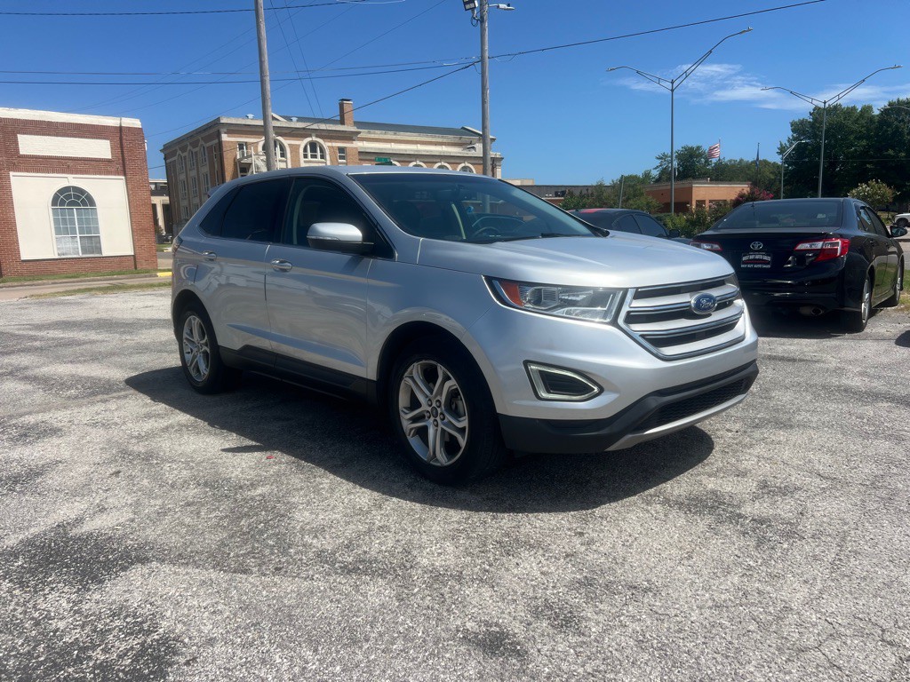 2017 Ford Edge Image 4