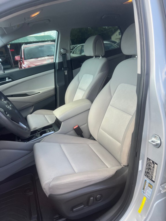 2016 Hyundai Tucson Image 5