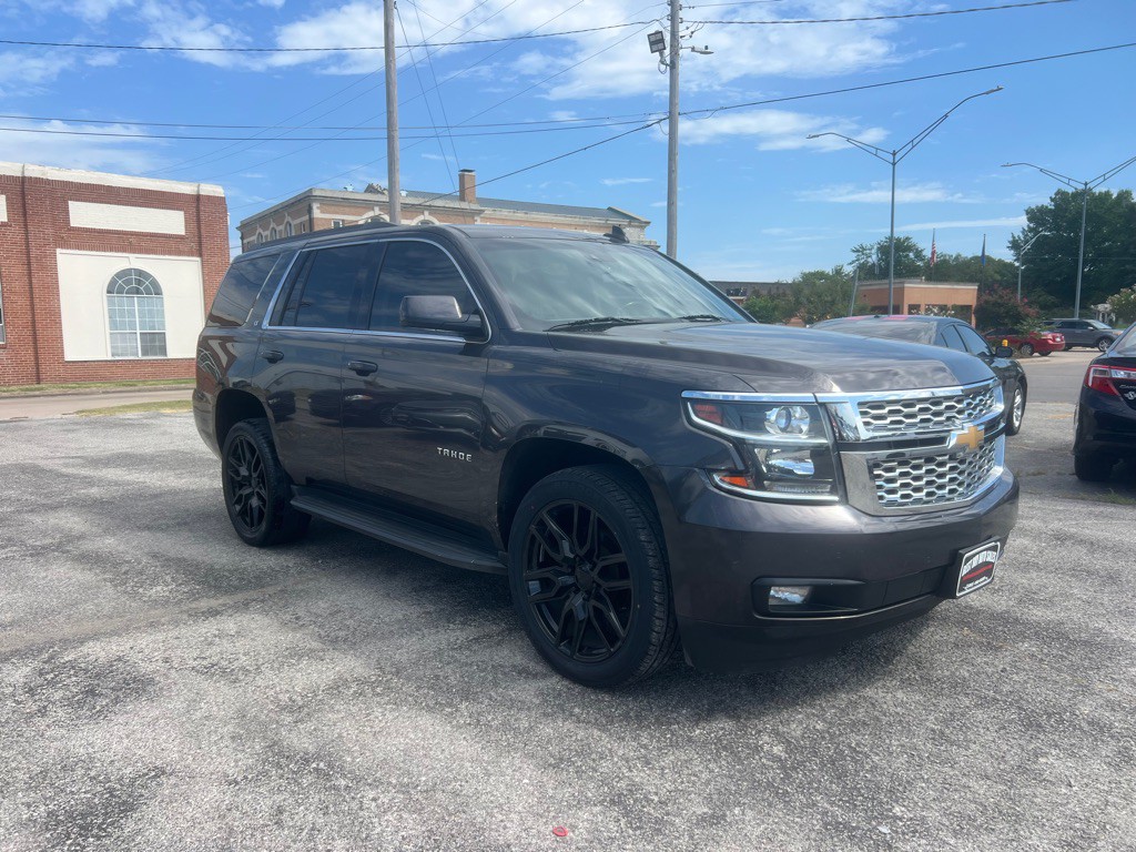 2016 Chevrolet Tahoe Image 4