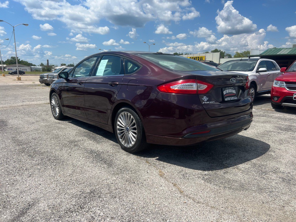 2013 Ford Fusion Image 2