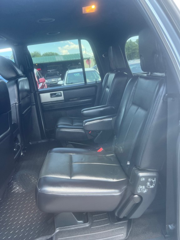 2017 Ford Expedition Image 7