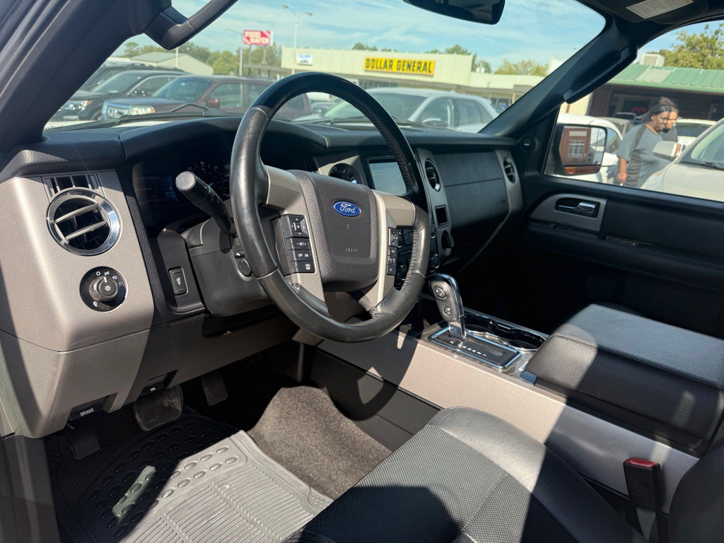 2017 Ford Expedition Image 14