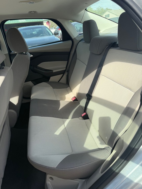 2013 Ford Focus Image 10