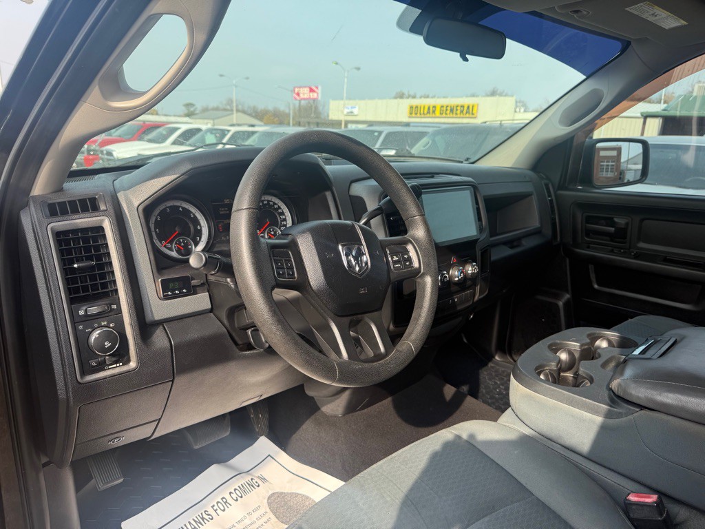 2014 RAM 1500 Image 6
