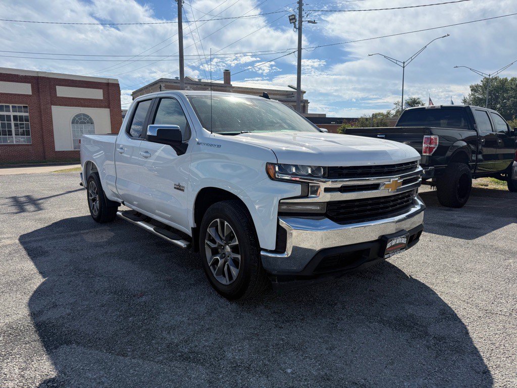 2020 Chevrolet Silverado 1500 Image 2
