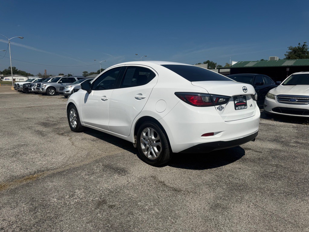 2016 Scion iA Image 2