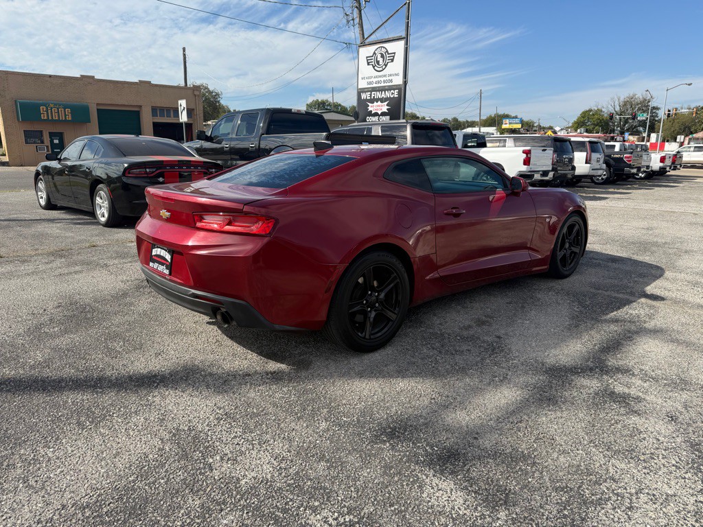 2016 Chevrolet Camaro Image 3