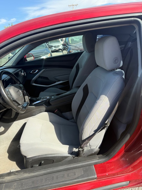 2016 Chevrolet Camaro Image 5
