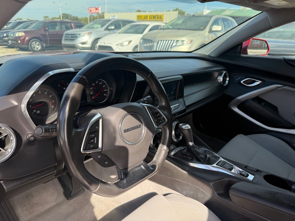 2016 Chevrolet Camaro Image 6