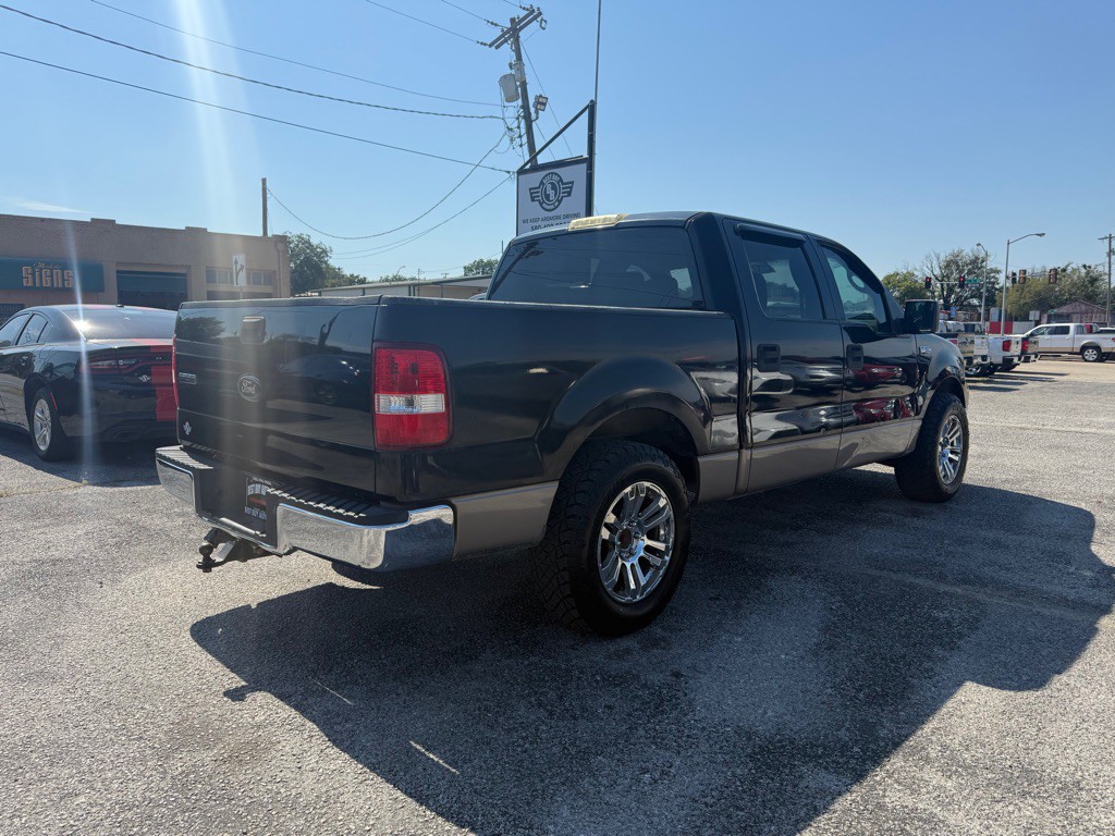 2005 Ford F-150 Image 3