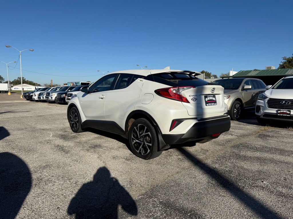 2018 Toyota C-HR Image 4