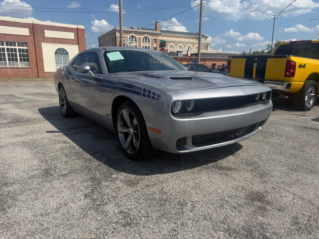2015 Dodge Challenger Image 10