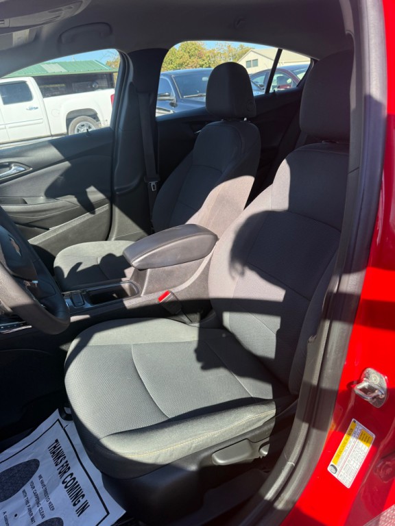 2019 Chevrolet Cruze Image 7