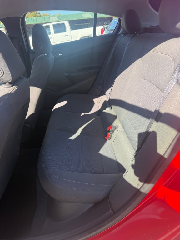 2019 Chevrolet Cruze Image 8