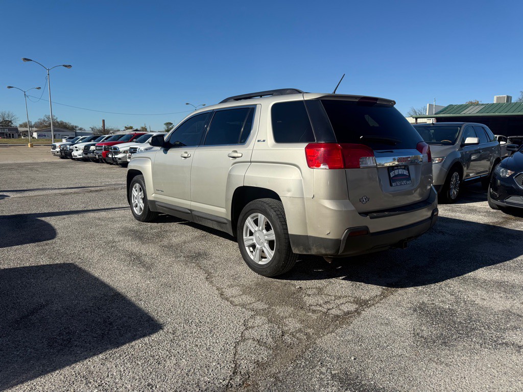2014 GMC Terrain Image 2