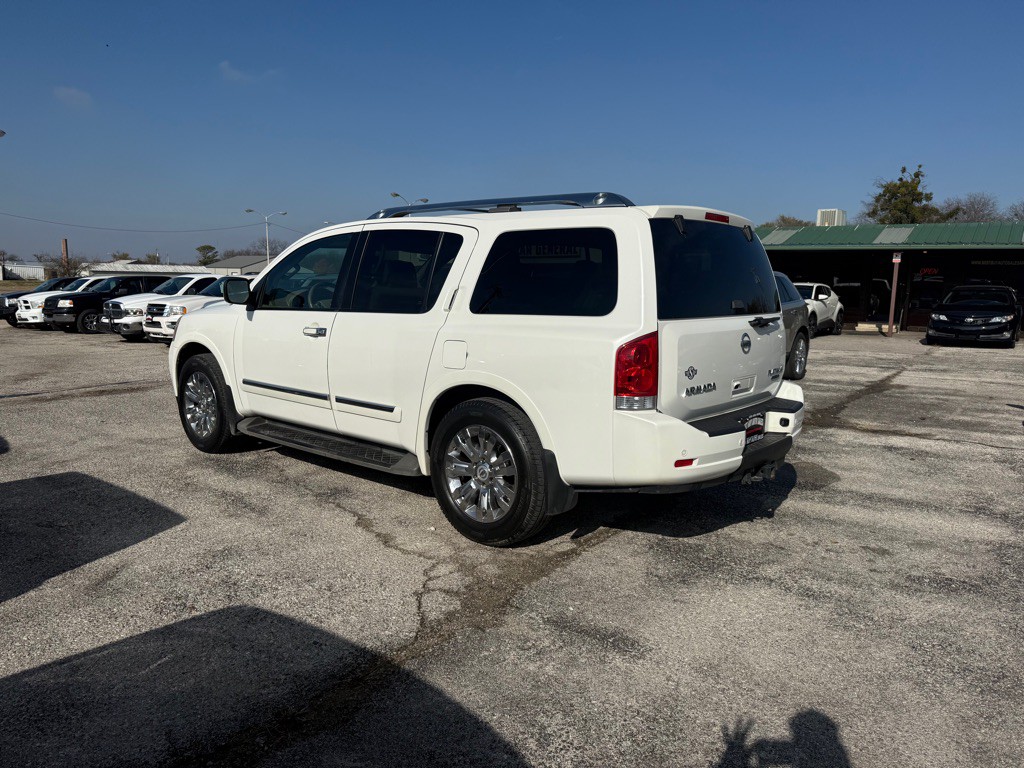 2015 Nissan Armada Image 3