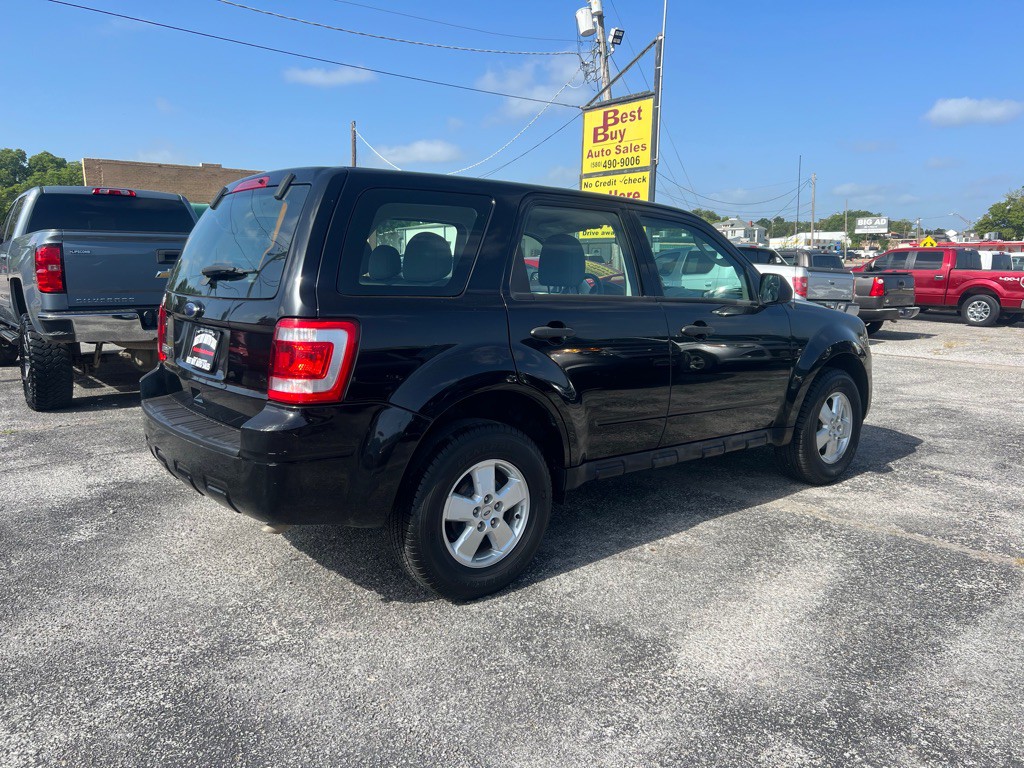 2010 Ford Escape Image 3