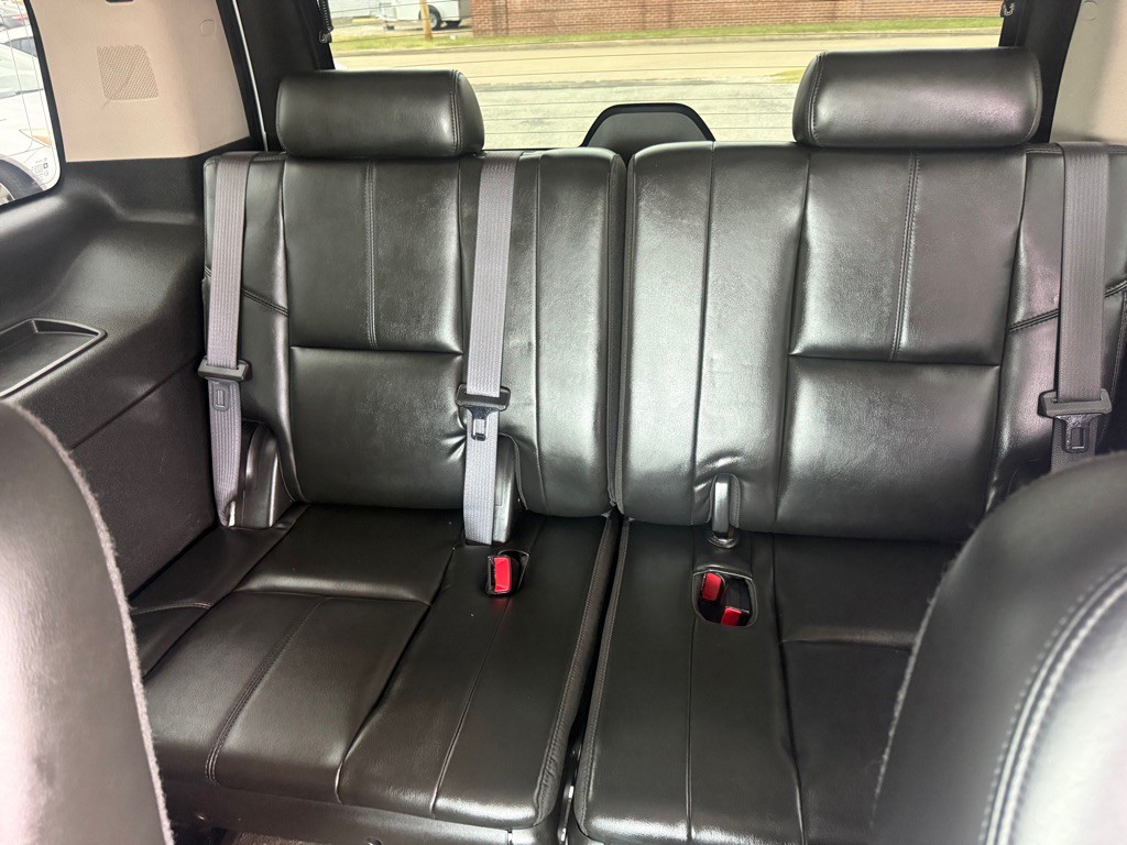 2008 GMC Yukon Image 7