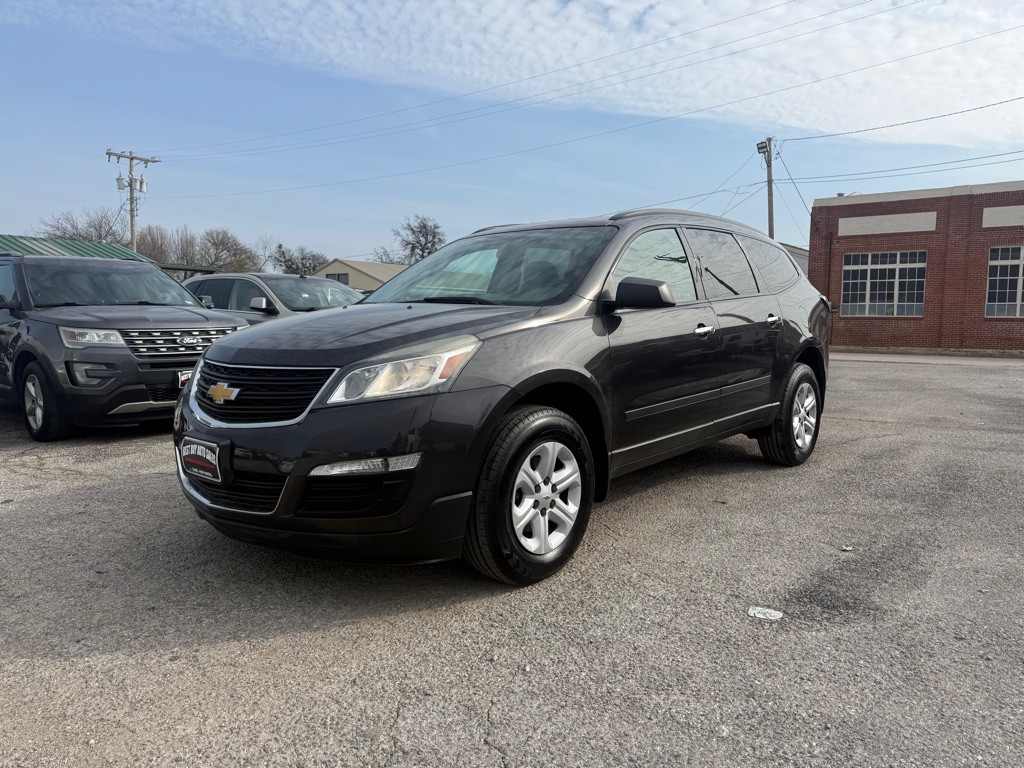 2017 Chevrolet Traverse Image 1