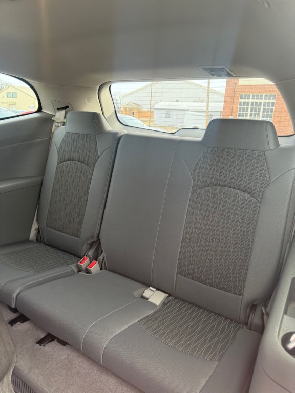 2017 Chevrolet Traverse Image 7