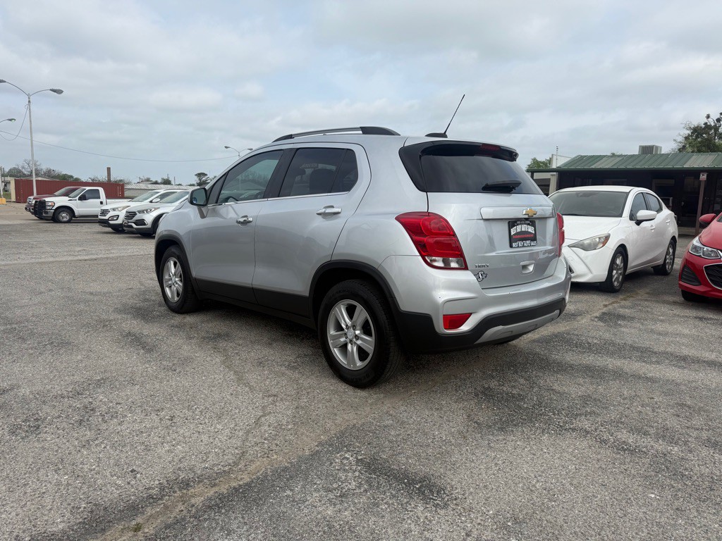 2020 Chevrolet Trax Image 2