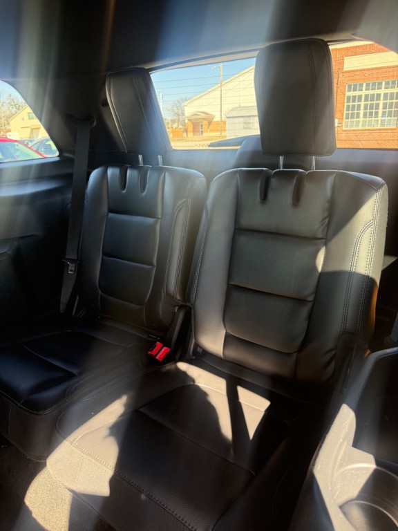 2017 Ford Explorer Image 7