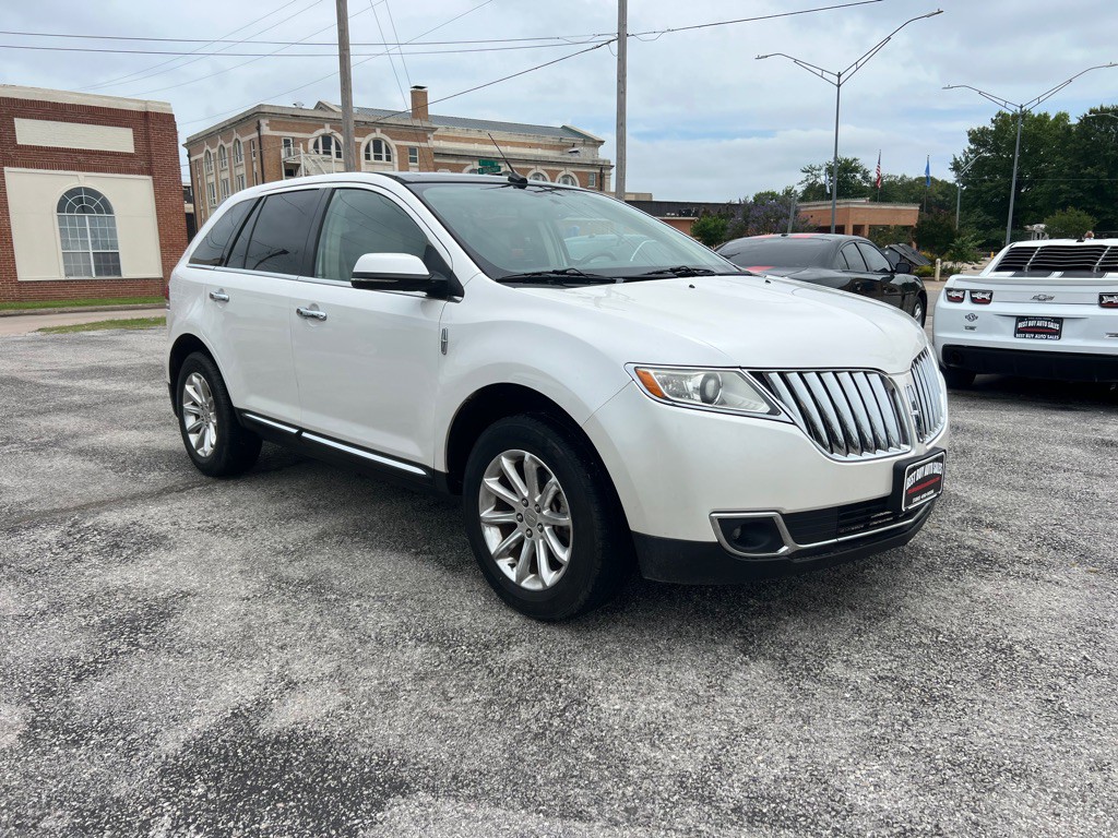 2013 Lincoln MKX Image 4